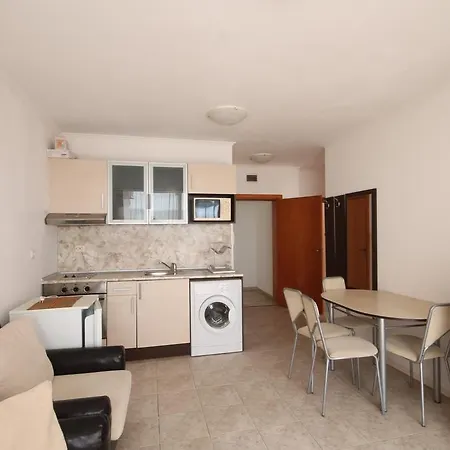 Vega Village 펜션 스베티 블라스