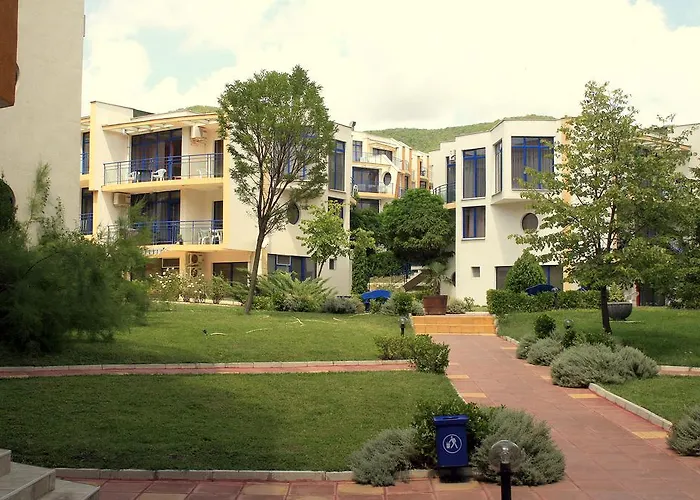 Vega Village Semesterbostad *