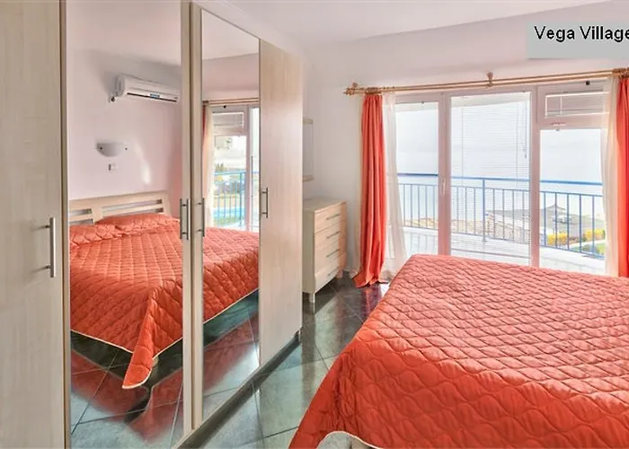 Semesterbostad Vega Village *