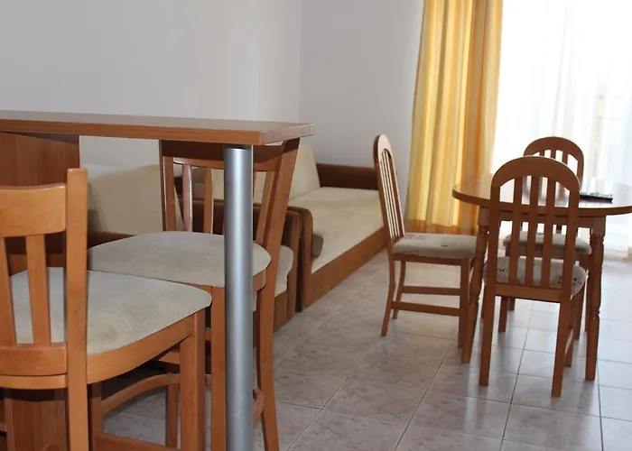 Semesterbostad Vega Village