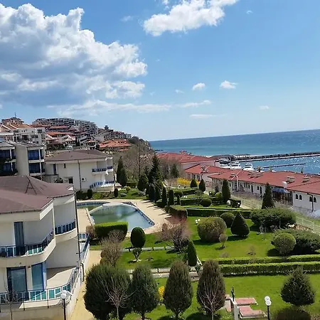 Vega Village بيت للعطل