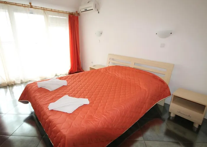 Vega Village Ваканционна къща