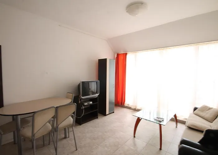 Ваканционна къща Vega Village Свети Влас