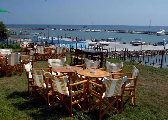 Vega Village Ваканционна къща