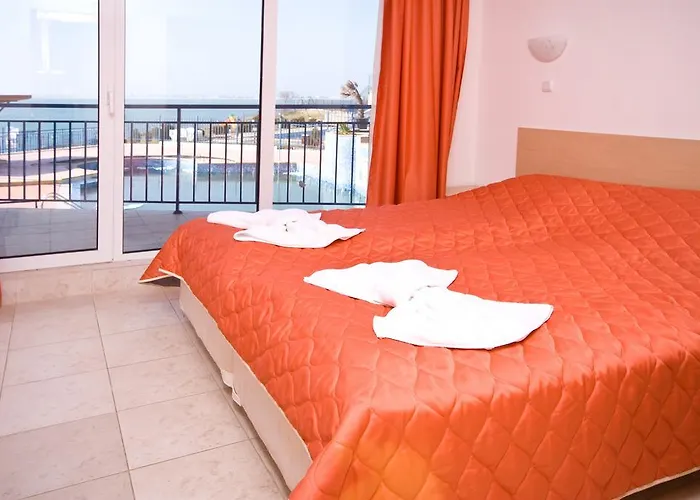 Ваканционна къща Vega Village *