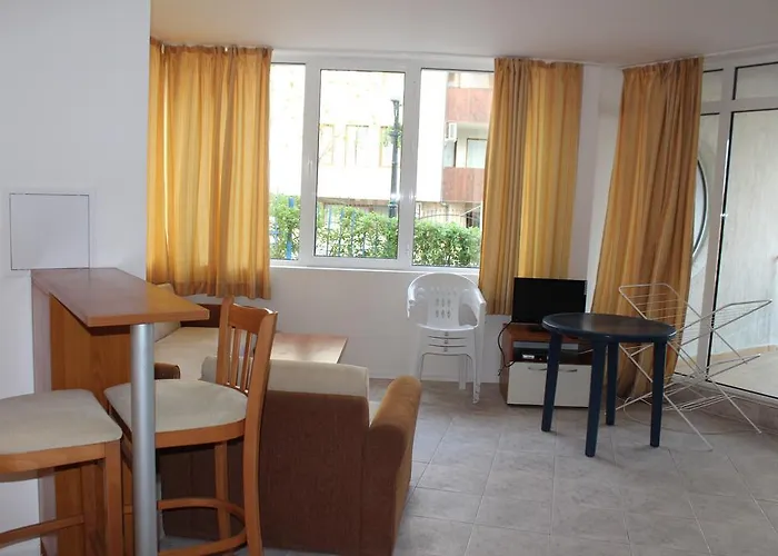 Ваканционна къща Vega Village Свети Влас