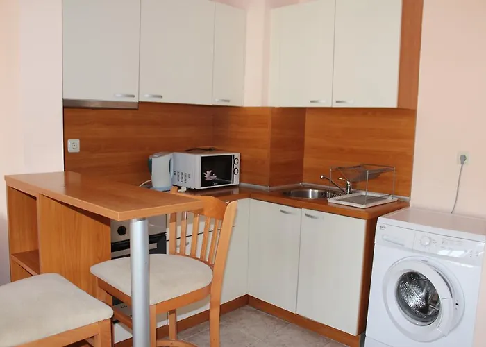 Vega Village Будинок відпочинку *